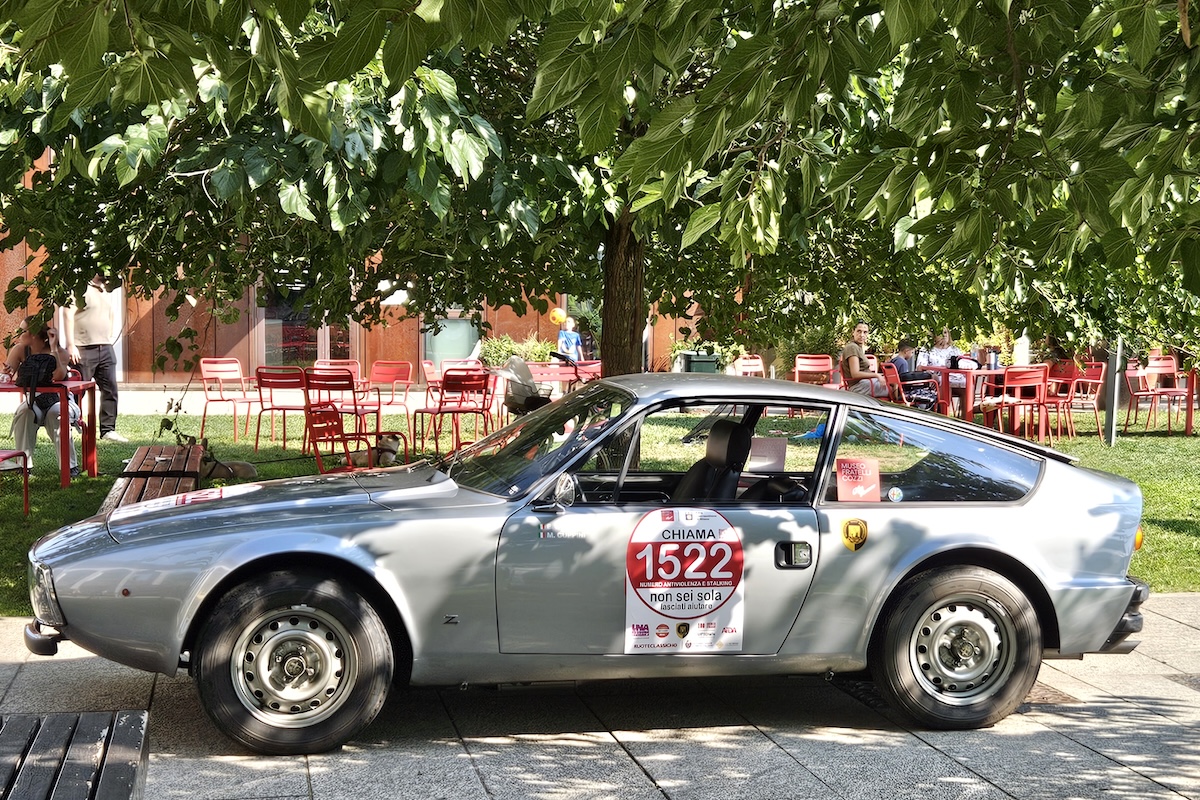 1522 motori in marcia uptown milano (2)