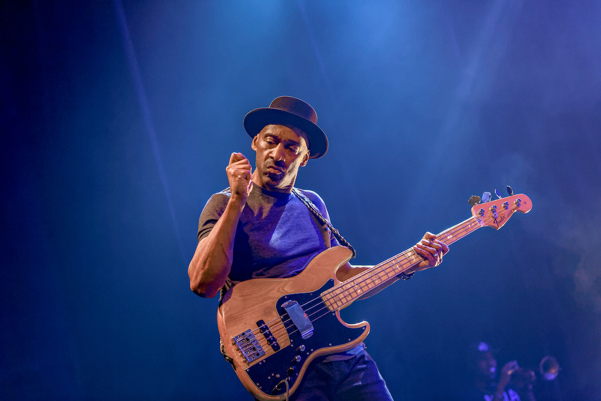 MARCUS MILLER
