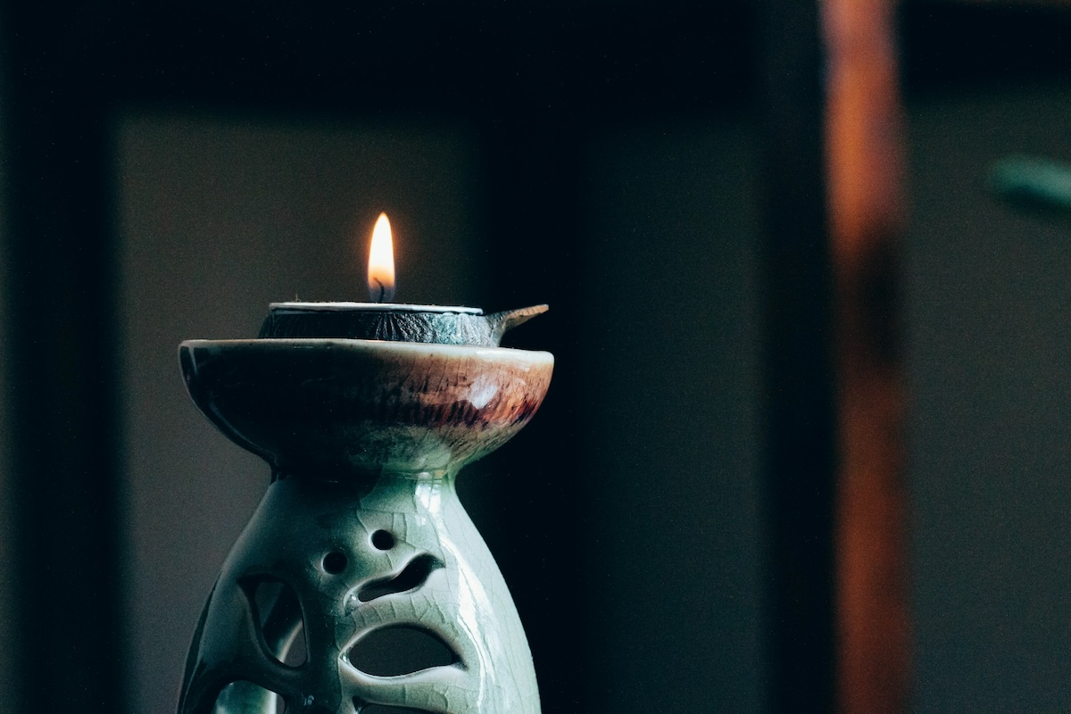 area wellness in casa, foto di Hans Vivek su Unsplash