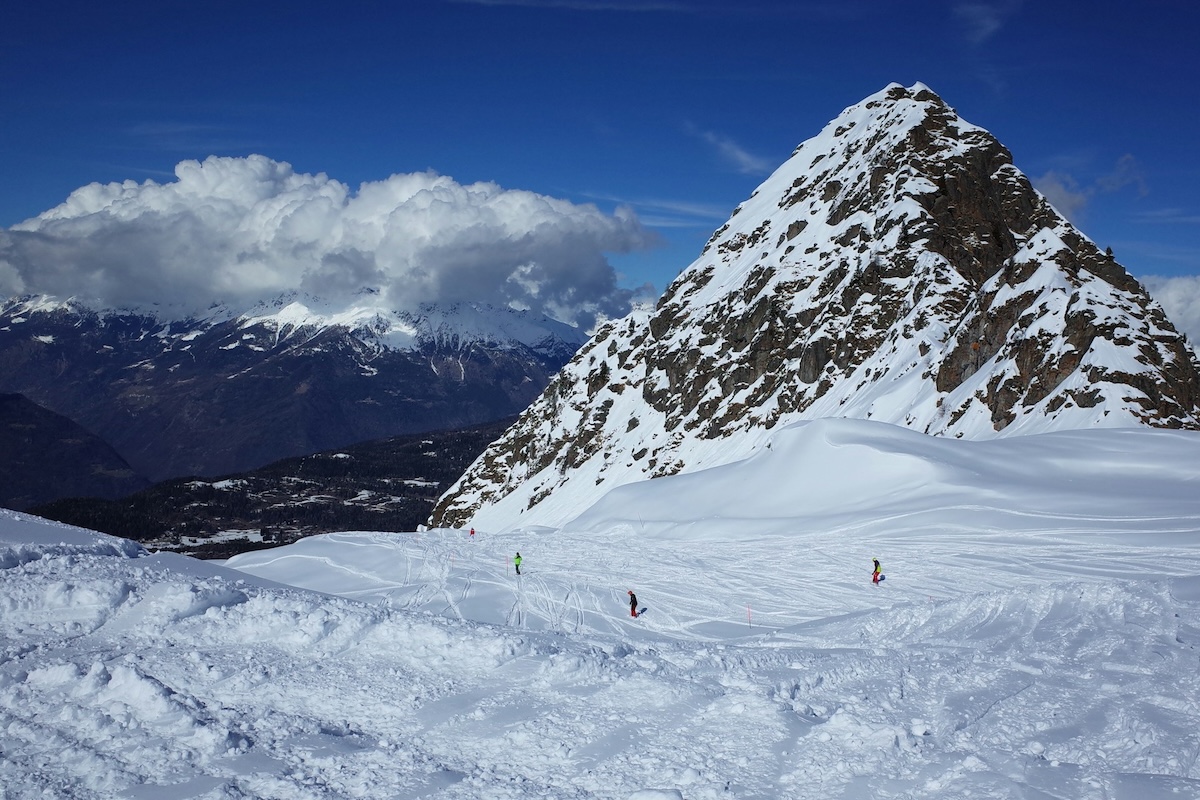 dove sciare lombardia, aprica, foto di pawel chu unsplash