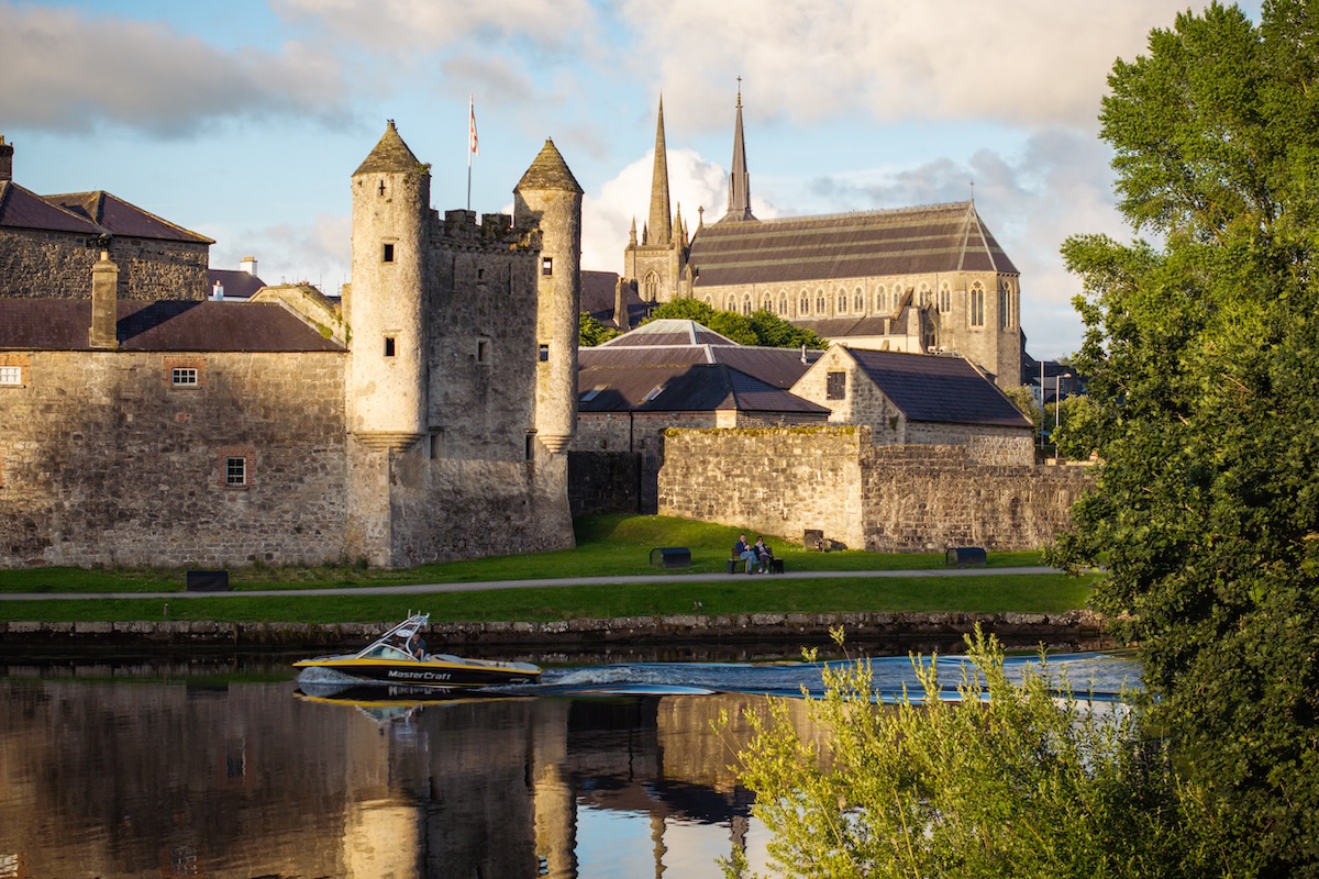 enniskillen castle irlanda 2025
