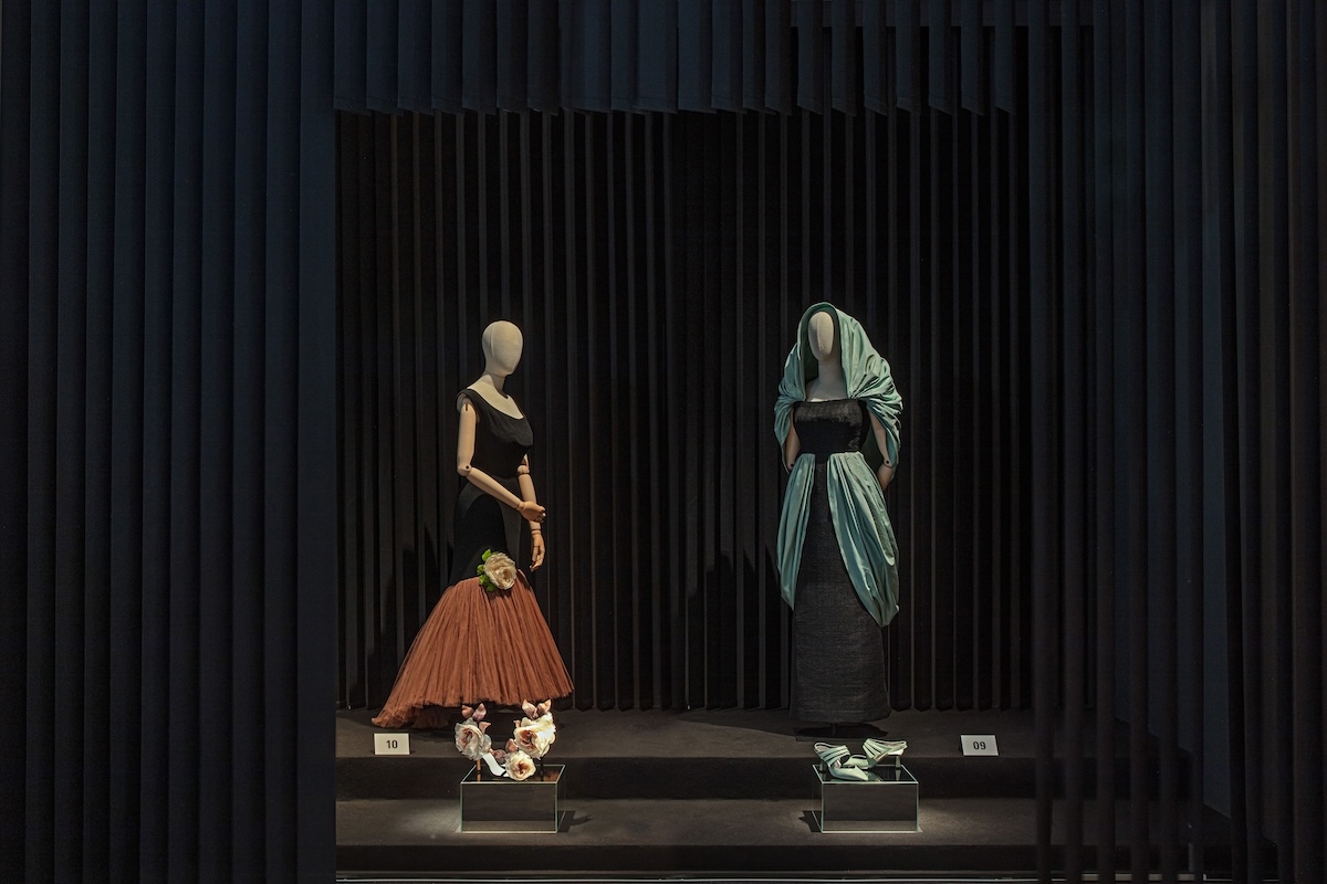 mostra Balenciaga milano palazzo morando