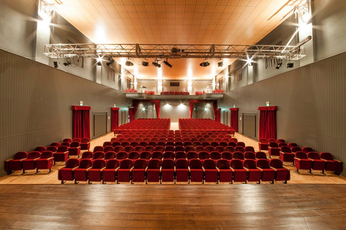 sala interna martinitt milano teatro cinema