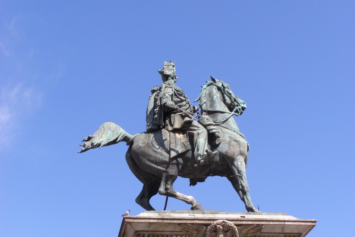 statue famose milano, vittorio emanuele